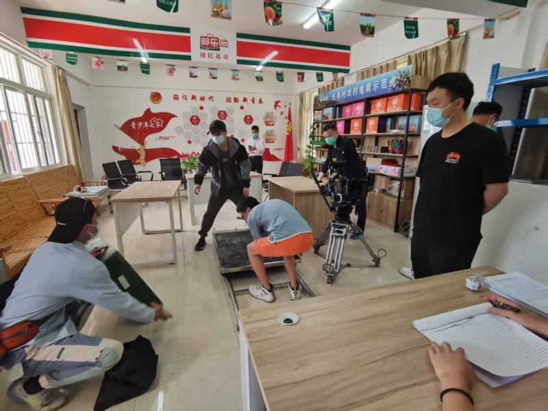 追星女孩心理学分析报告：梓潼县广告片拍摄公司揭秘饭圈应援式传播逻辑